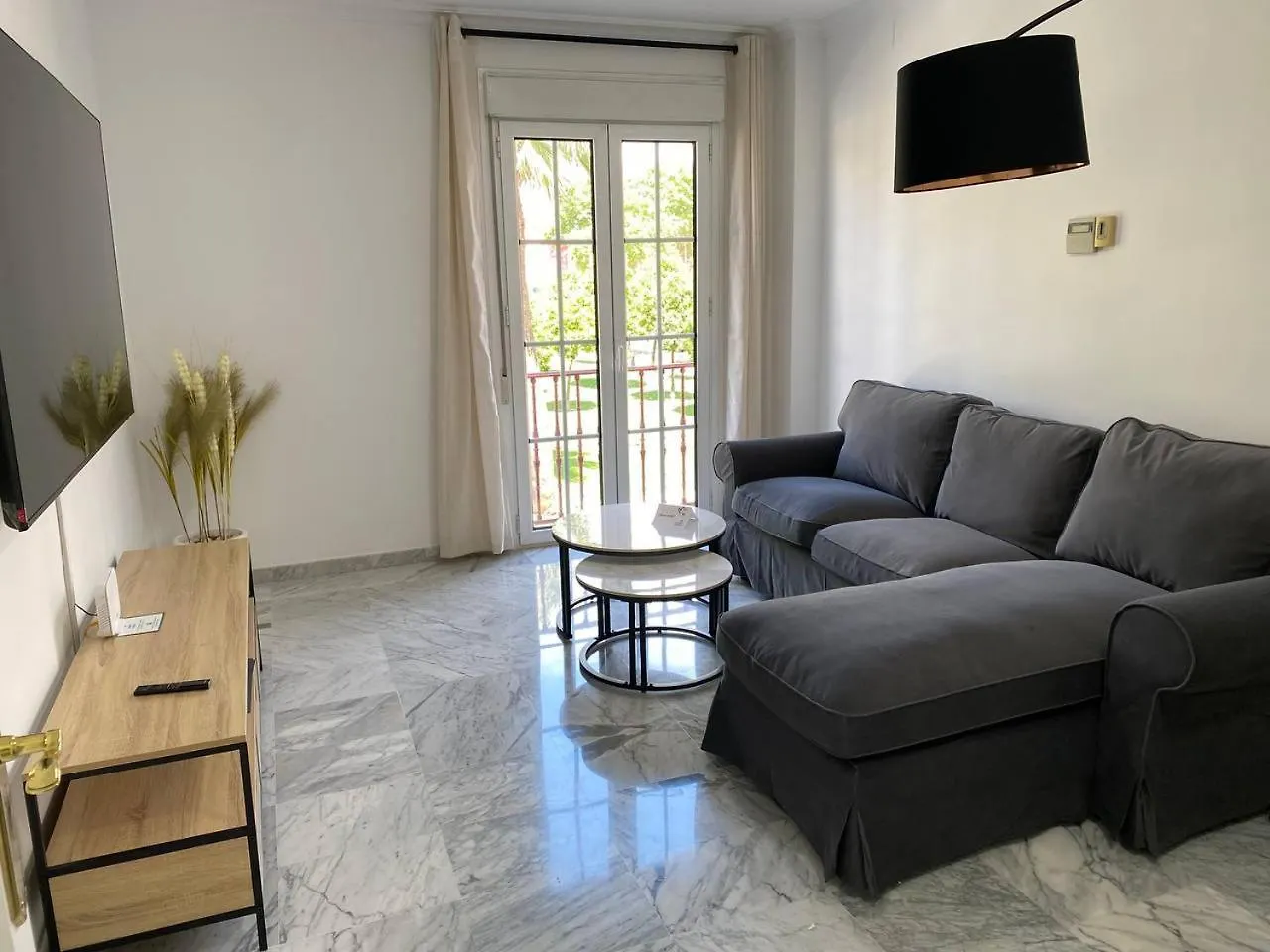 Apartamento De Lujo En El Centro De Huelva